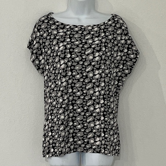 Chico’s Top Size 1 - Picture 6 of 10